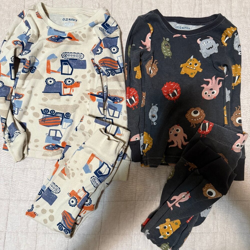 Set of 2 OldNavy PJ sets